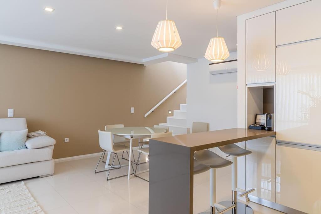 Mifi Beach Luxury Duplex By Mp فيلا نوفا دي غايا المظهر الخارجي الصورة